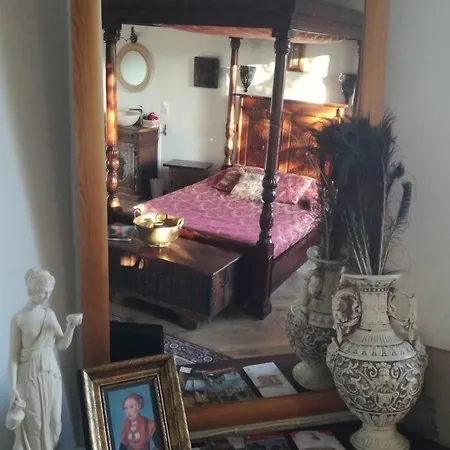 Hotel La Maison Des Delices *